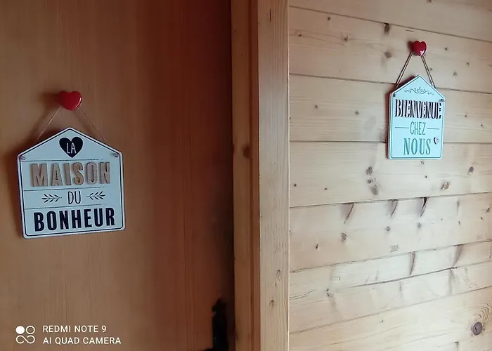 Chalet Familial En Bois A 150 M De La Mer