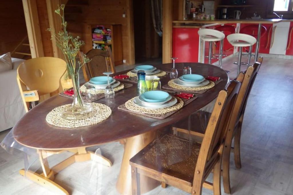 Hébergement de vacances Familial En Bois A 150 M De La Santec