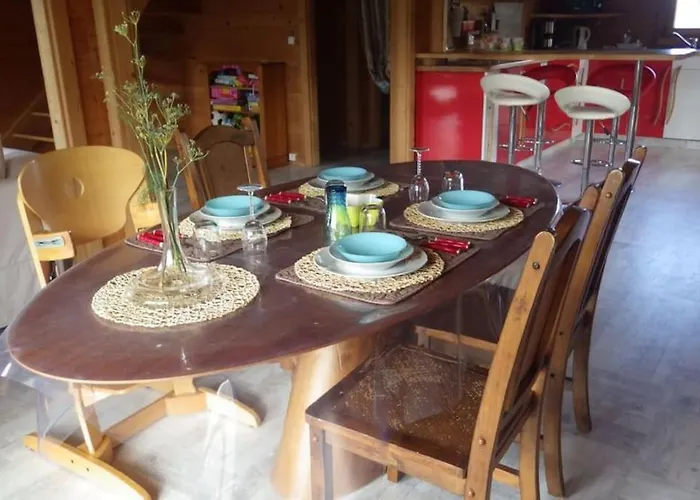 Chalet Familial En Bois A 150 M De La Mer